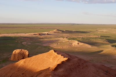 © Soldo76 / Adobe Stock - Bayanzag - Mongolie Bayanzag - Mongolie