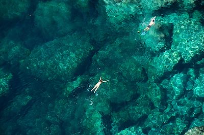 © salajean / iStock - Snorkeling dans la mer des Caraïbes - Martinique Snorkeling dans la mer des Caraïbes - Martinique