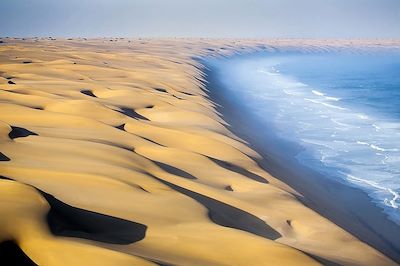 © Roberto Moiola / plainpicture - Entre le désert et l'océan, en Namibie Entre le désert et l'océan, en Namibie