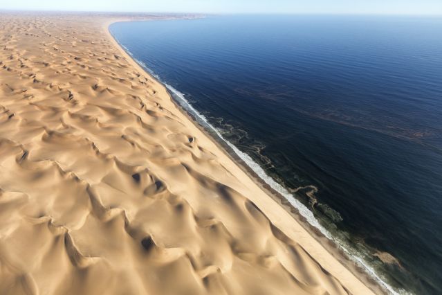 Dunes de sable - Océan Atlantique Sud - Namib Naukluft Park - Namibie