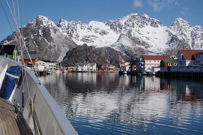 © Sarl Aztec Lady - Sarl Aztec Lady - Iles Lofoten - Norvège Sarl Aztec Lady - Iles Lofoten - Norvège