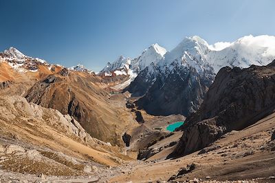 © Kesterhu / iStock - Cordillère Huayhuash - Pérou Cordillère Huayhuash - Pérou