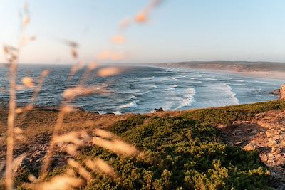 © Gemma can fly / Stocksy - Carrapateira - Cote Vicentine - Portugal Carrapateira - Cote Vicentine - Portugal