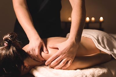 © yanik88 / Adobe Stock - Massage - Açores - Portugal Massage - Açores - Portugal