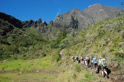 © Jean-Bernard Desbat - Le cirque de Mafate – île de la Réunion Le cirque de Mafate – île de la Réunion