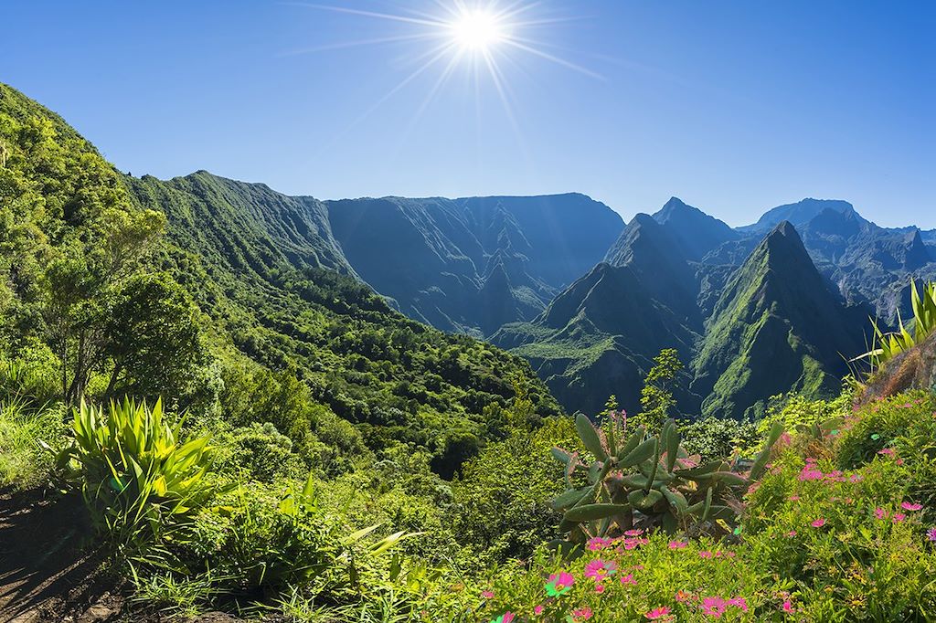 Panorama sur le cirque de Mafate - La Réunion