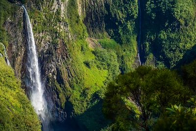 © CHARTON Franck / hemis.fr - Cascade du Trou de fer - Cirque de Salazie - La Réunion Cascade du Trou de fer - Cirque de Salazie - La Réunion
