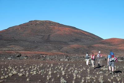 © Jean-Bernard Desbat - Piton de la Fournaise – Parc national de la Réunion Piton de la Fournaise – Parc national de la Réunion