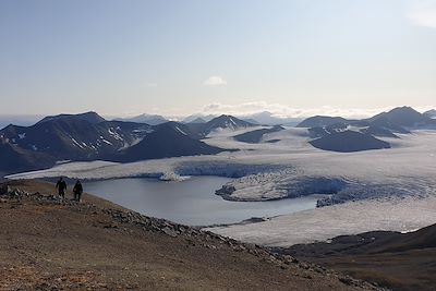 © Laurent Corson - Vue sur les glaciers - Spitzberg Vue sur les glaciers - Spitzberg