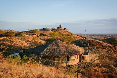 © Eve Messulam - Original maasai lodge - Tanzanie Original maasai lodge - Tanzanie