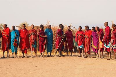 © Marie-Astrid Peltier - Village masaï - Tanzanie Village masaï - Tanzanie