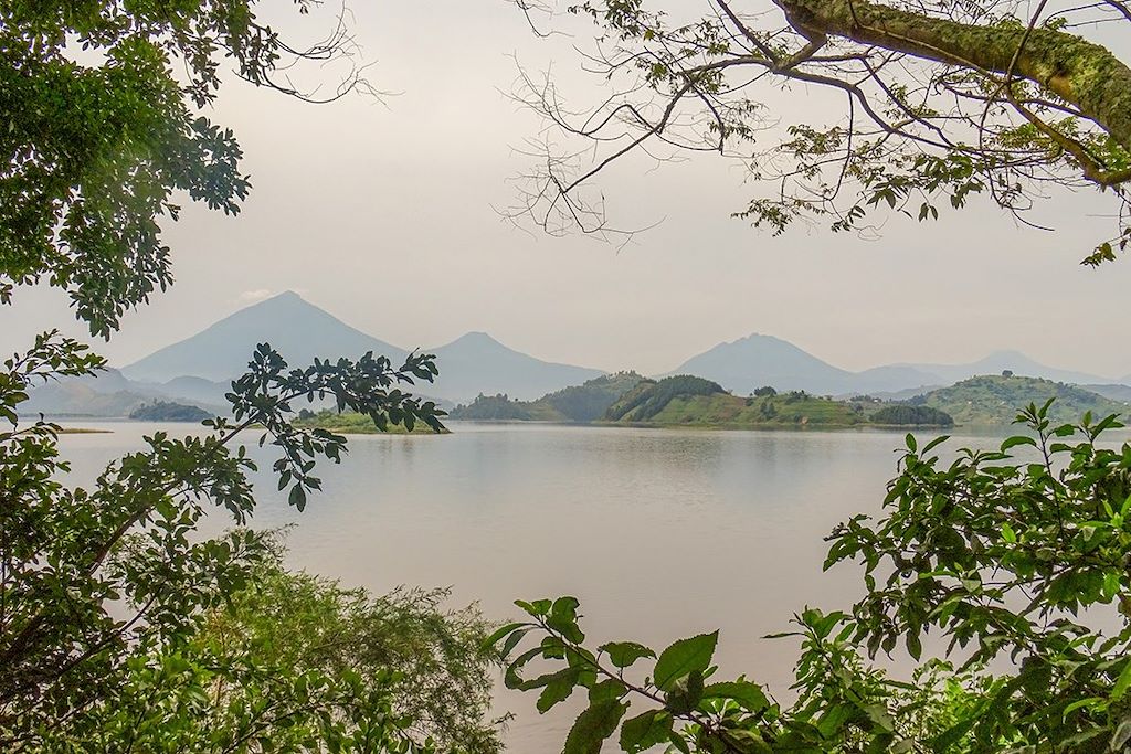 Volcans Virunga et lac Mutanda - Ouganda