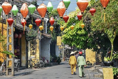 Voyage Tribus du Tonkin, Halong et Cité Impériale 2