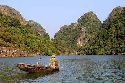 © Nicolas Vidal - Baie de Lan ha - Vietnam Baie de Lan ha - Vietnam