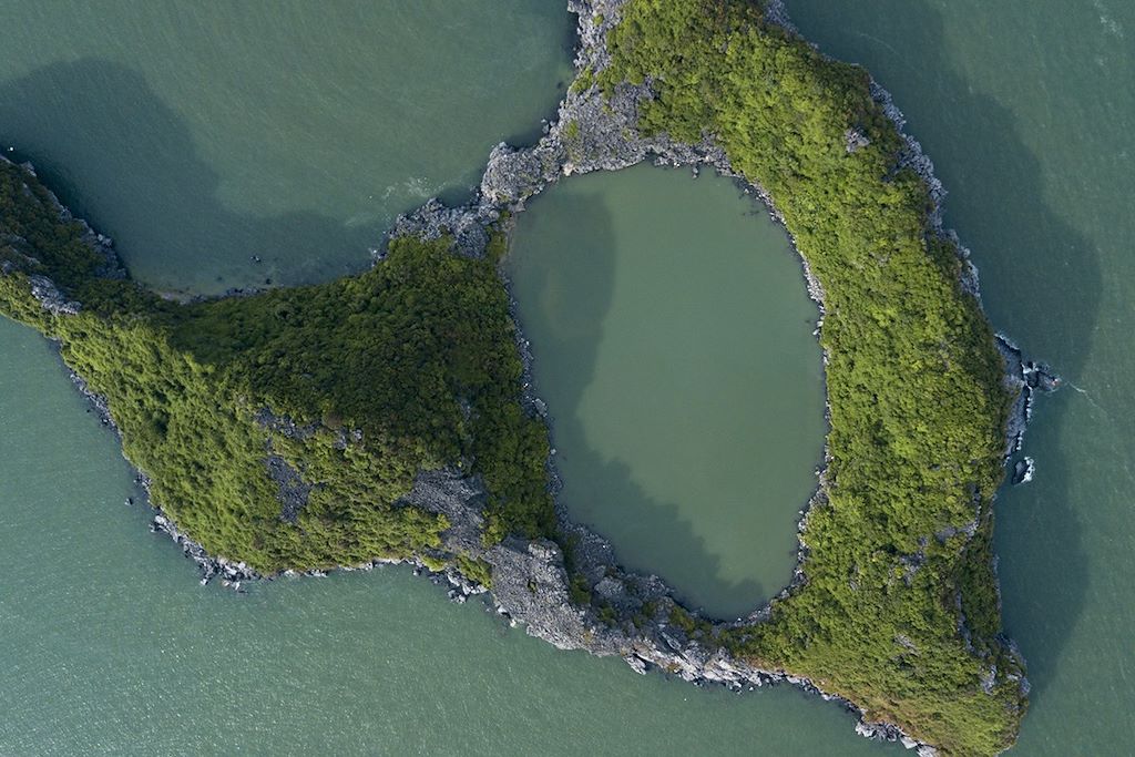 Voyage Mystérieuse baie d'Halong et sourires d'Angkor 3