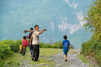 Voyage Des peuples des monts à la baie d'Ha Long 3