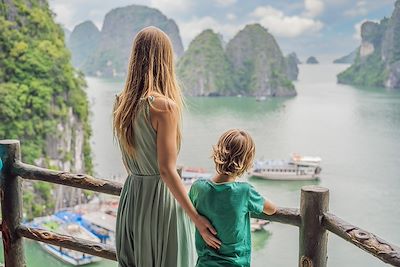 Famille - La Baie d'Ha-Long - Vietnam 