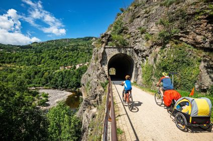 L'Ardèche secrète à vélo sur la Dolce Via