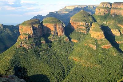 © Anne-Marie Duffoux - Three Rondavels - Blyde River Canyon - Drakensberg - Afrique du Sud Three Rondavels - Blyde River Canyon - Drakensberg - Afrique du Sud