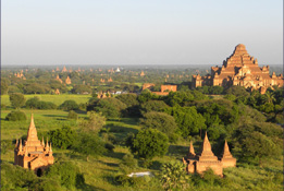 La plaine de Bagan et Mandalay